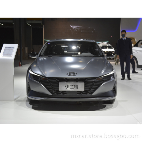 Κίνα Φτηνές Hyundai Elantra FWD 1.4T L4 Βενζίνη Οχήματος 5 Καθίσματα Συμπαγές και αποδοτικό καύσιμο βενζίνη μεταχειρισμένα αυτοκίνητα